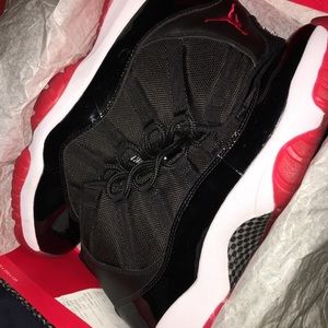 Jordan 11s